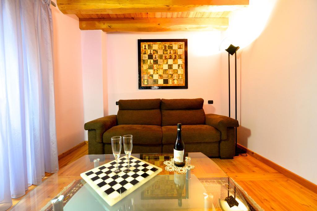 Villa Au Berceau Du Bien-Etre Chambave Habitación foto